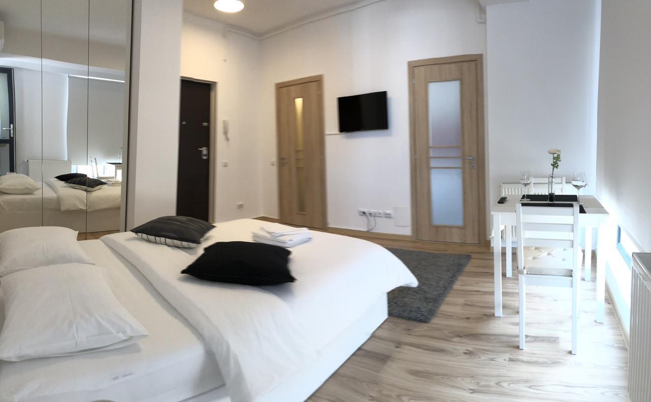 Studio Confort 3 Bucureşti Ngoại thất bức ảnh