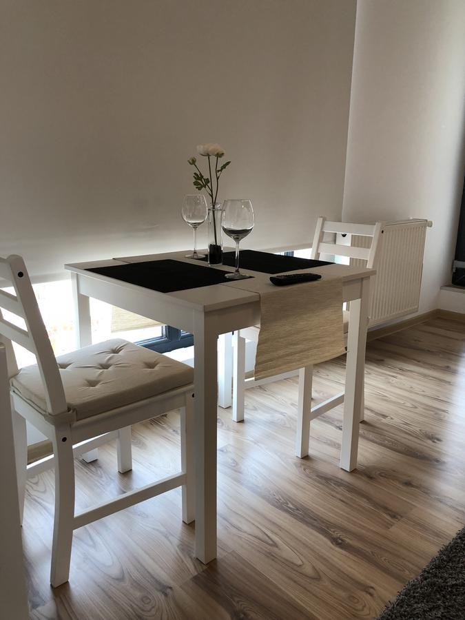 Studio Confort 3 Bucureşti Ngoại thất bức ảnh